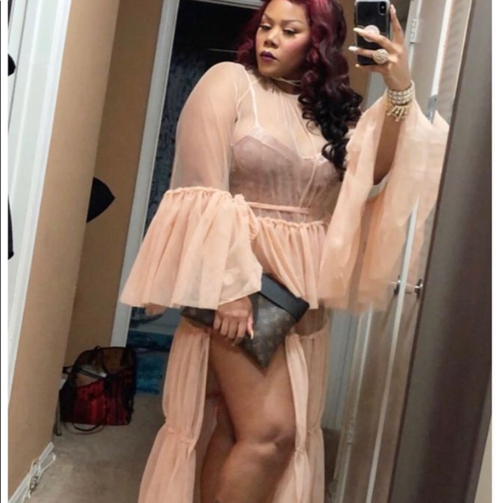 Sheer dress/Robe